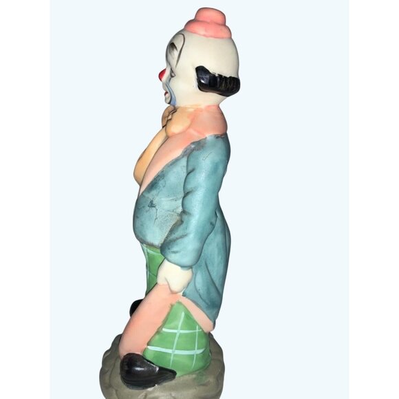 Vintage Armark Porcelain Clown Figurine Hand-Painted Finish 7.75 Inches - Picture 3 of 7